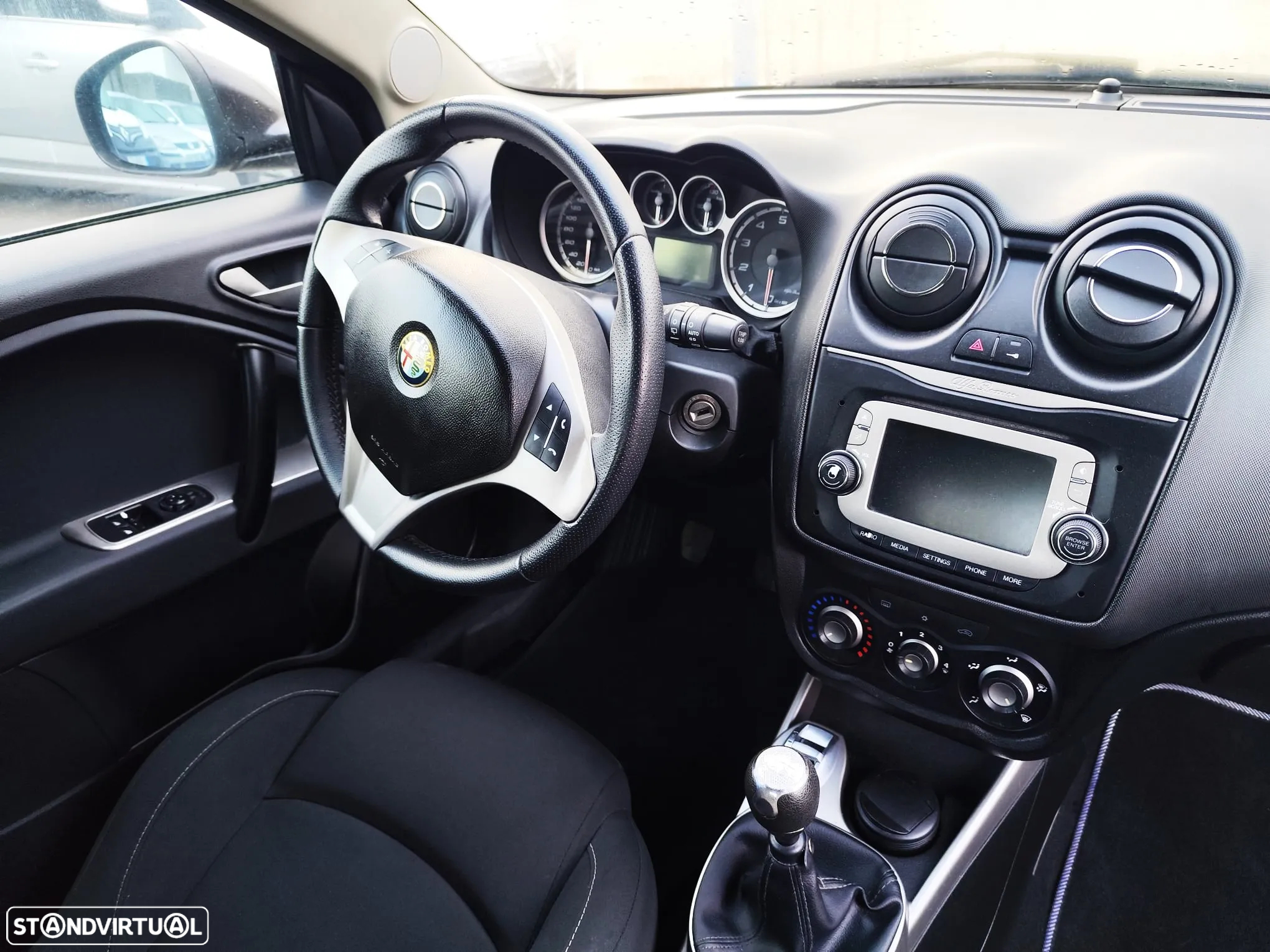 Alfa Romeo MiTo 0.9 T TwinAir Trofeo - 12