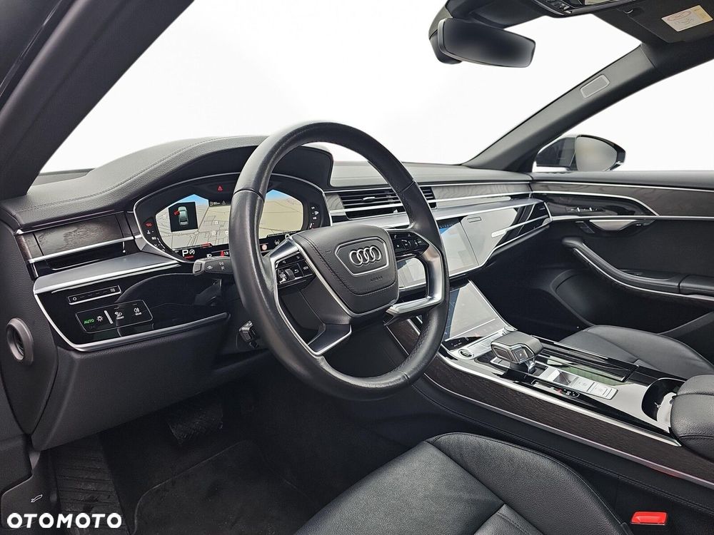 Audi A8 - 11