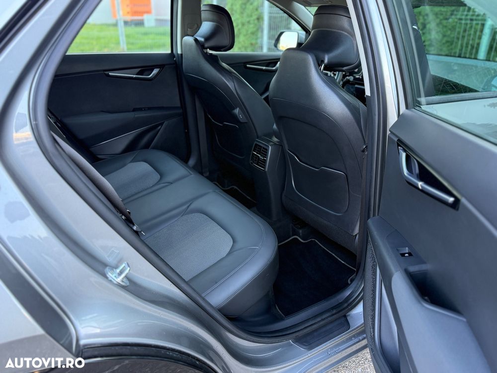 Kia Niro 1.6 GDI HEV 2WD OPF Aut. Vision - 13