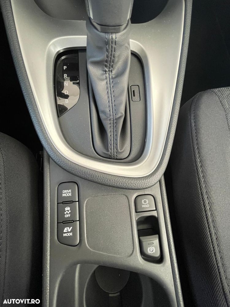 Toyota Yaris Cross 1.5 VVT-i HSD 4x2 Active - 11