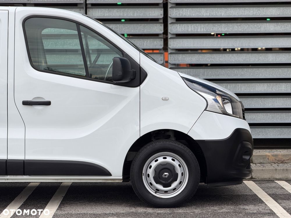 Renault TRAFIC 2019/20r 89tys km JAK NOWY Stan WZOROWY NAVI Bluetooth Tempomat Kamera FULL OPCJA Vivaro - 34