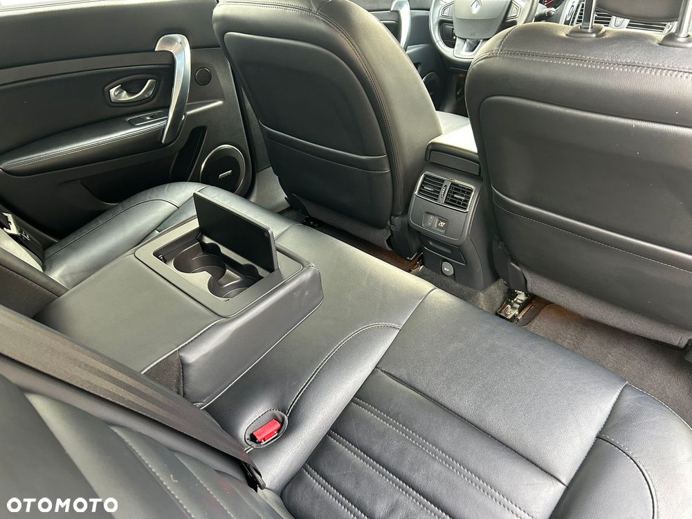 Renault Latitude - 12