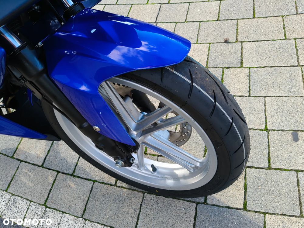Yamaha R125 - 12