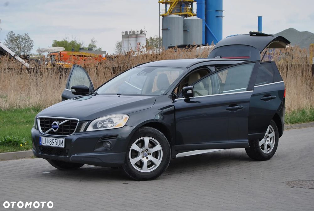 Volvo XC 60 D5 AWD Momentum - 18