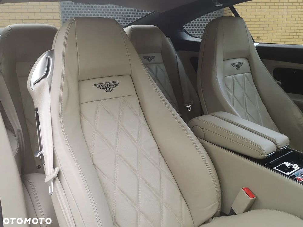 Bentley Continental GT Standard - 11