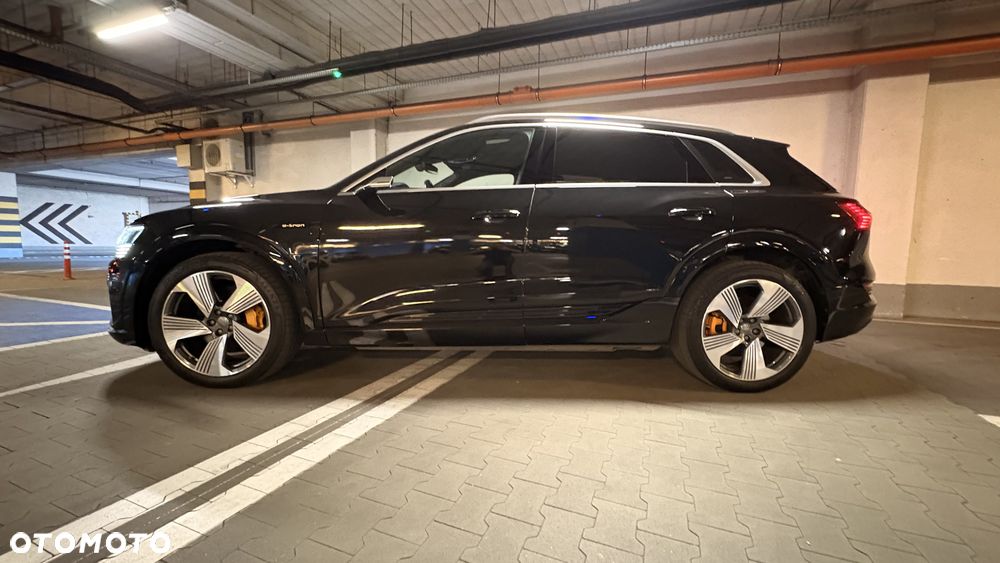 Audi e-tron 55 Quattro - 12