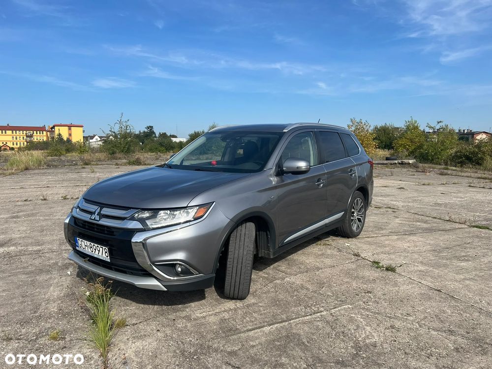 Mitsubishi Outlander - 5