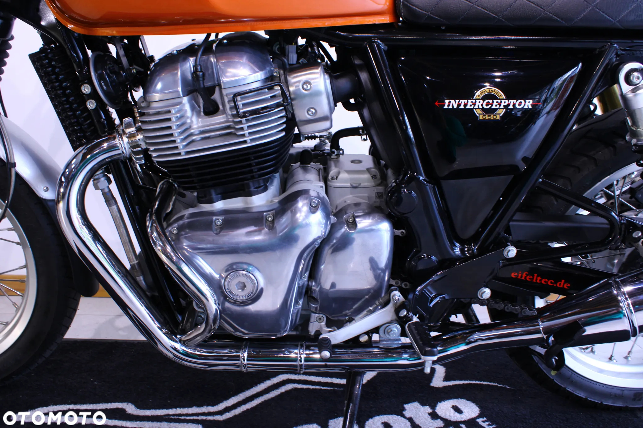 Royal Enfield Interceptor - 29