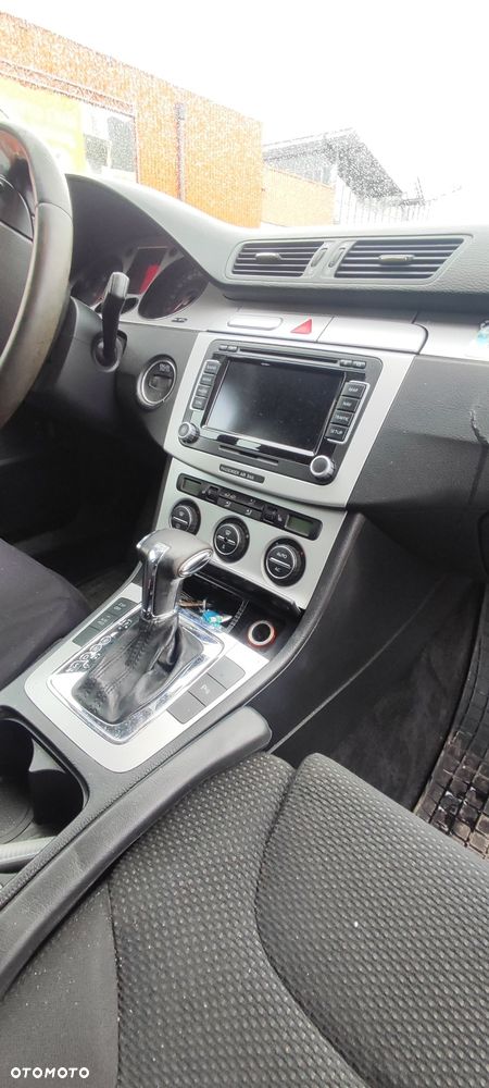 Volkswagen Passat - 7