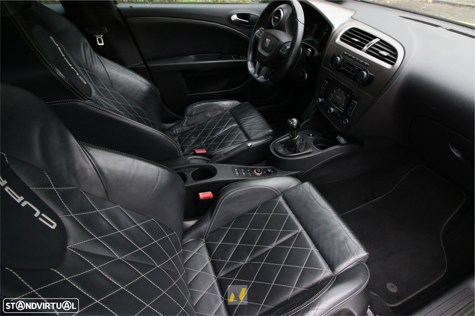 SEAT Leon 2.0 TSI Cupra R - 24