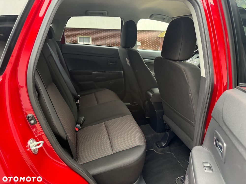 Mitsubishi ASX 1.6 Invite Navi - 11