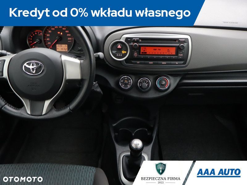 Toyota Yaris - 14