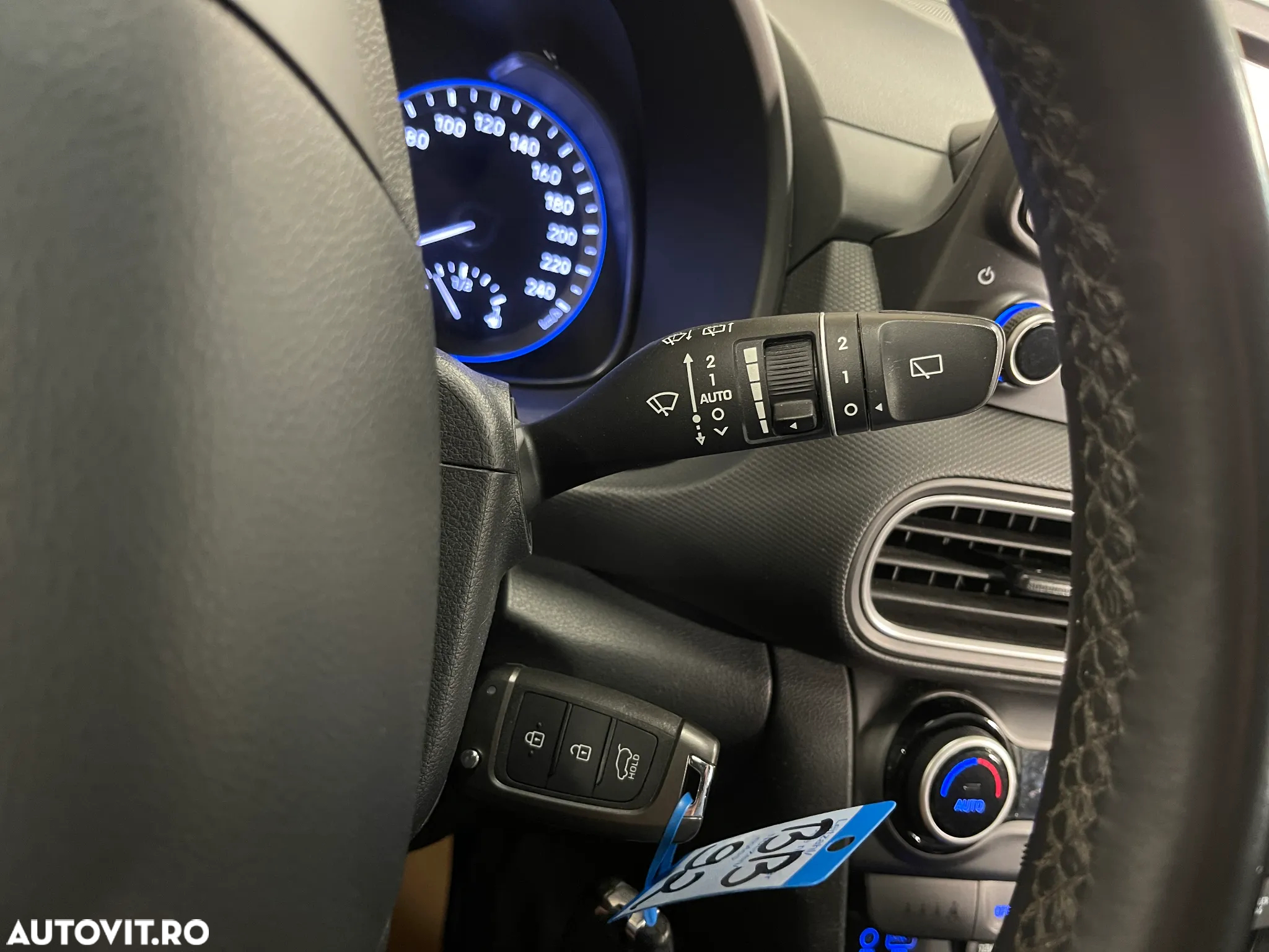 Hyundai KONA 1.6 CRDi DCT Premium - 21