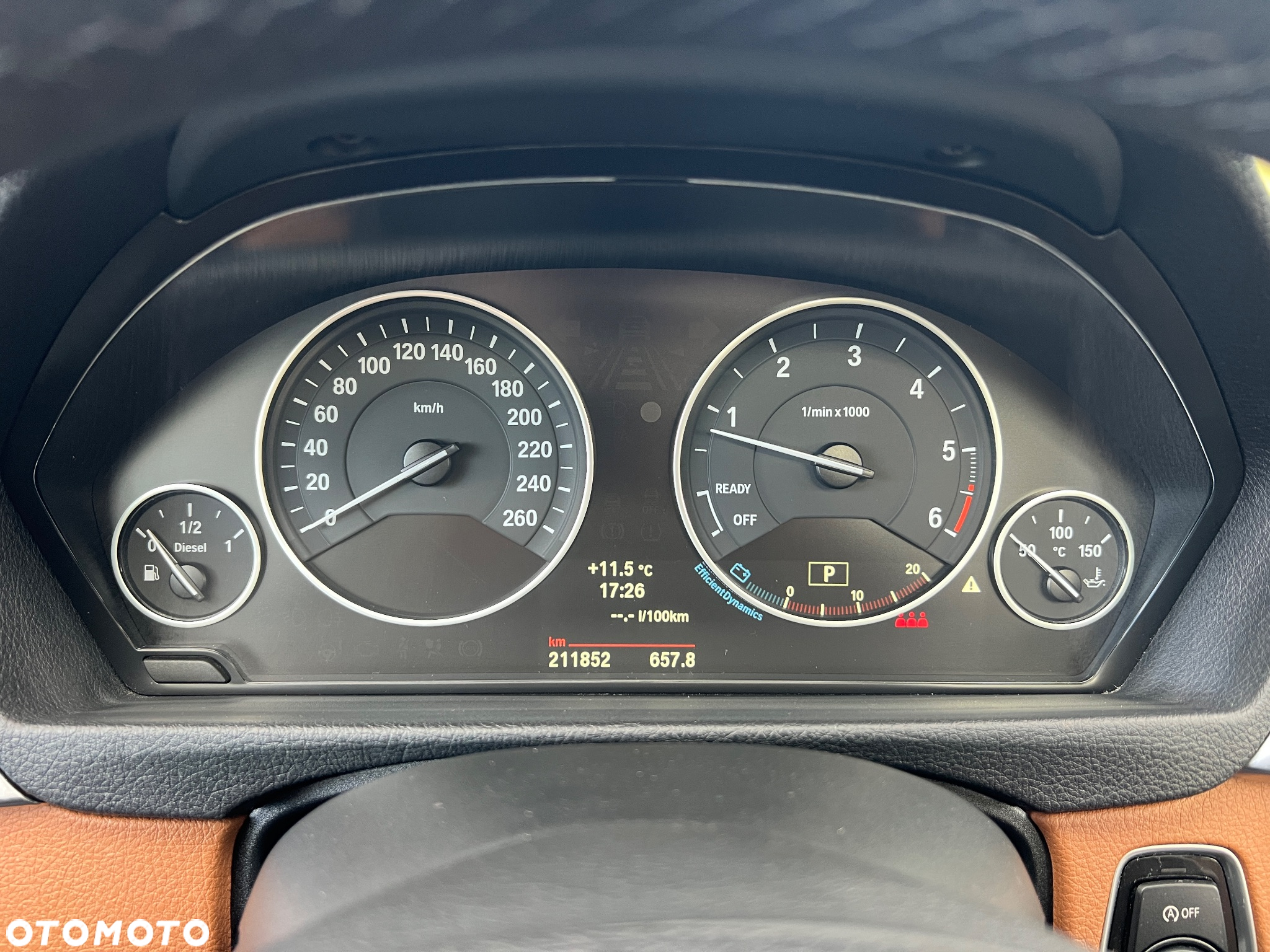 BMW Seria 3 318d Touring Luxury Line - 30