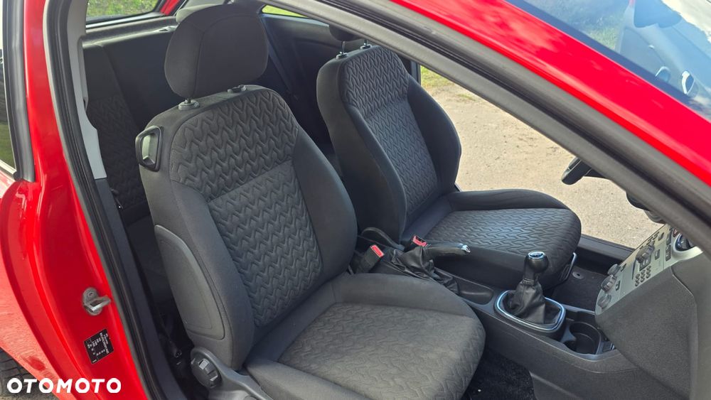 Opel Corsa 1.4 16V Active - 19