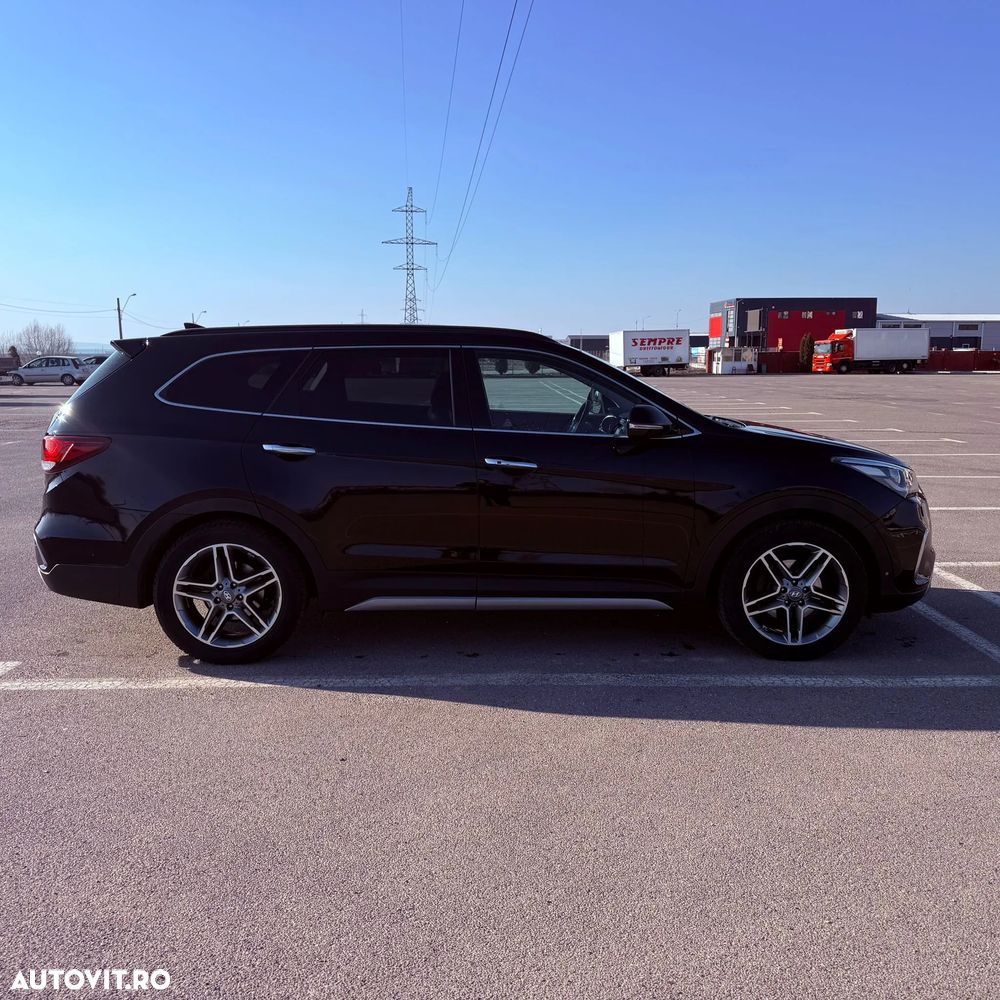 Hyundai Grand Santa Fe 2.2 CRDi ISG 4WD Aut. Luxury - 16