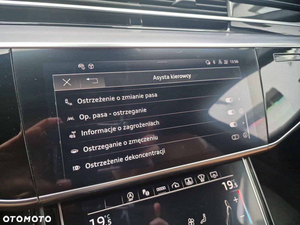 Audi A8 - 25