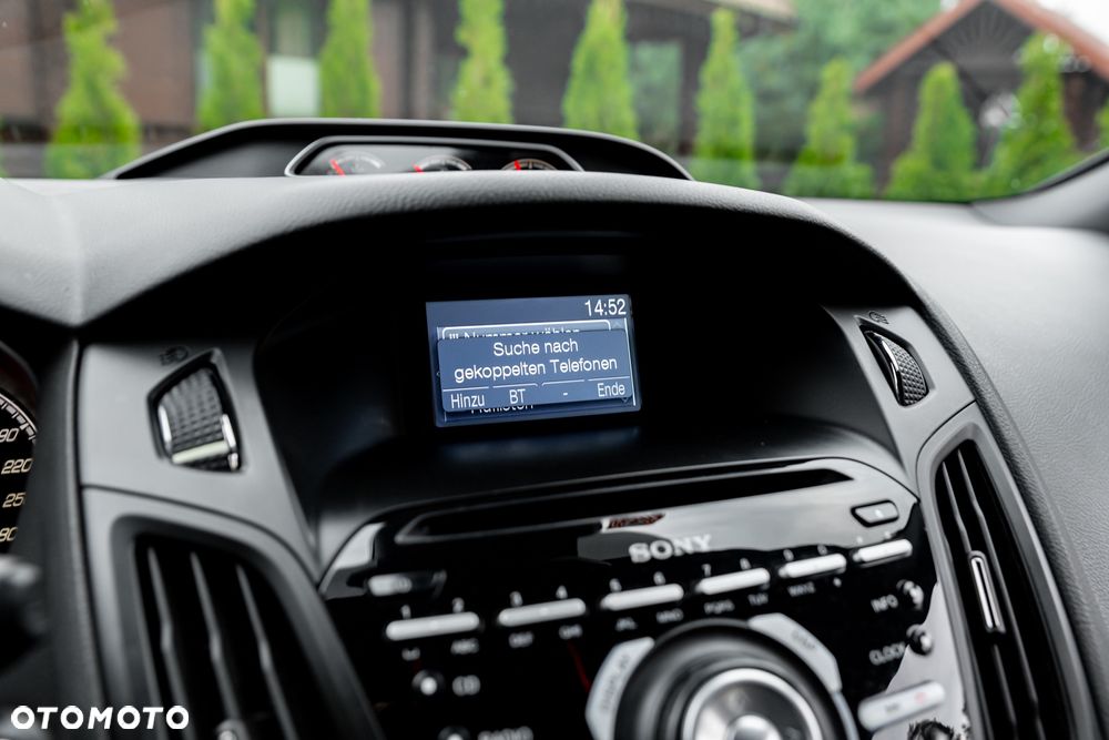 Ford Focus 2.0 EcoBoost ST - 37