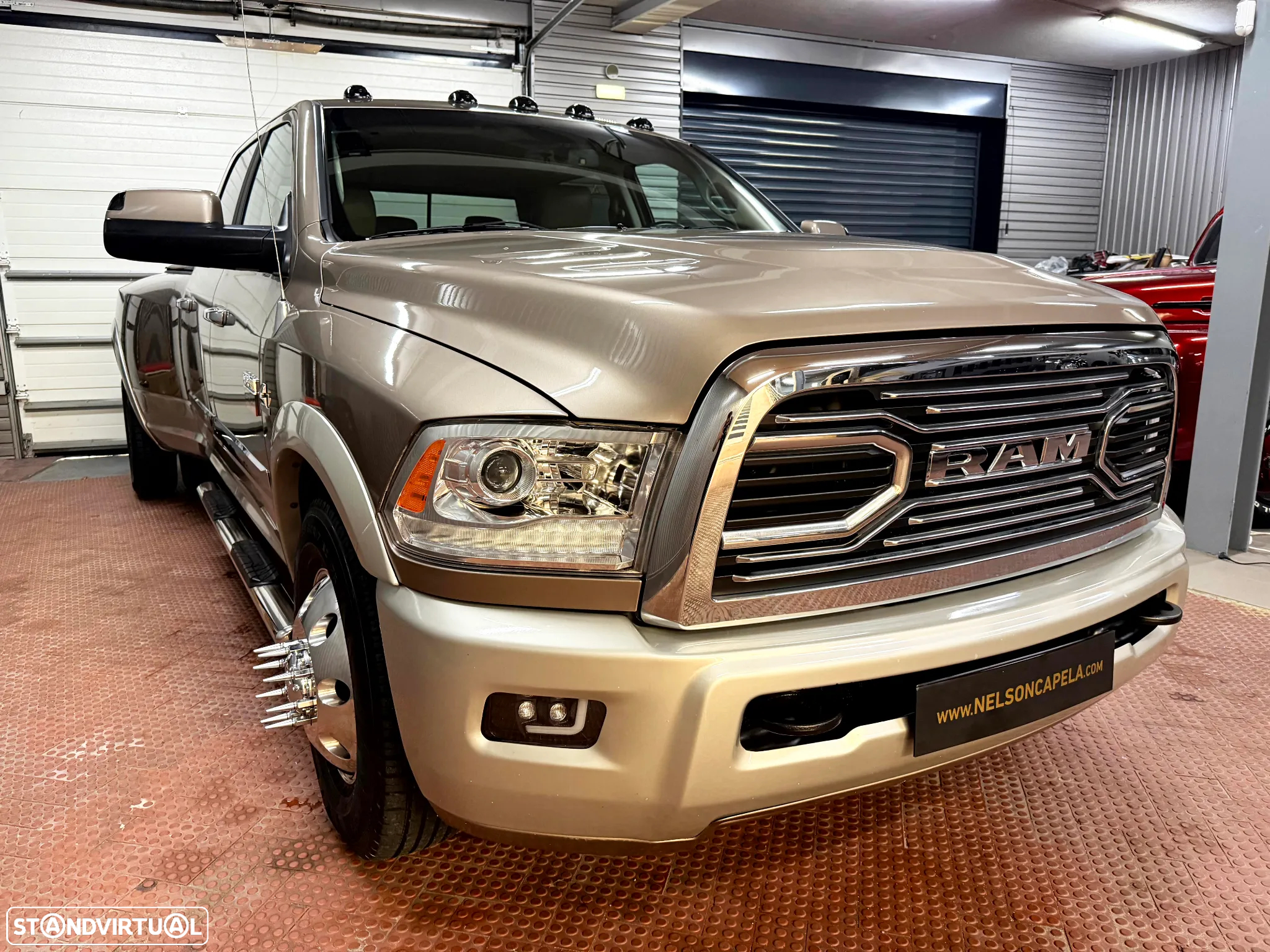 Dodge RAM 3500 Dually 6.7 Cummins Laramie - 12