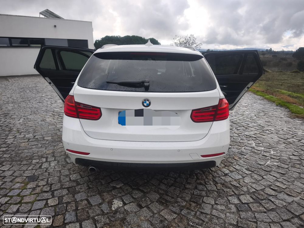 BMW 318 d Aut. Sport Line - 11