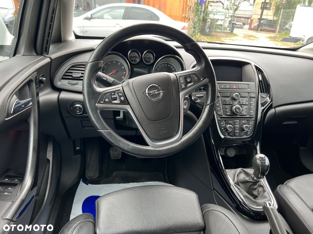 Opel Astra 1.4 Turbo Sport - 29