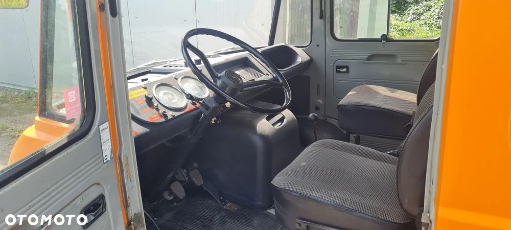 Mercedes-Benz T2 Dusseldorfer 309 - 16
