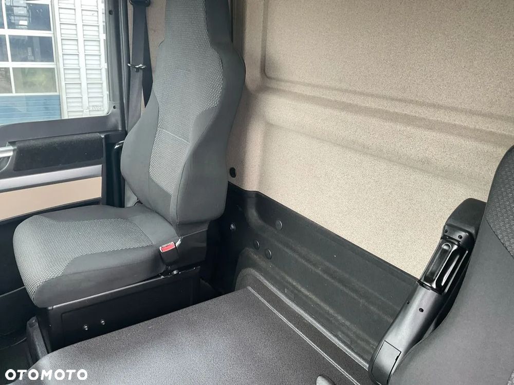 MAN TGM 15.250 4X2 BL - 16