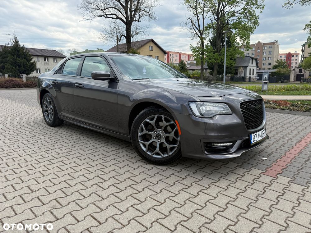 Chrysler 300s - 2