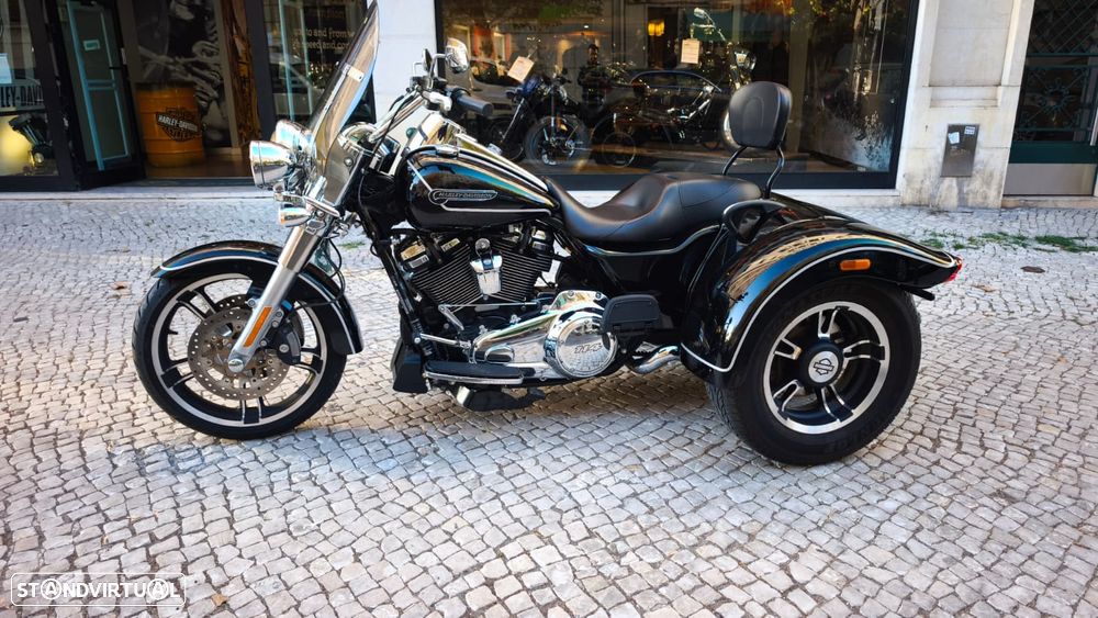 Harley-Davidson Tour Trike Freewheeler - 6