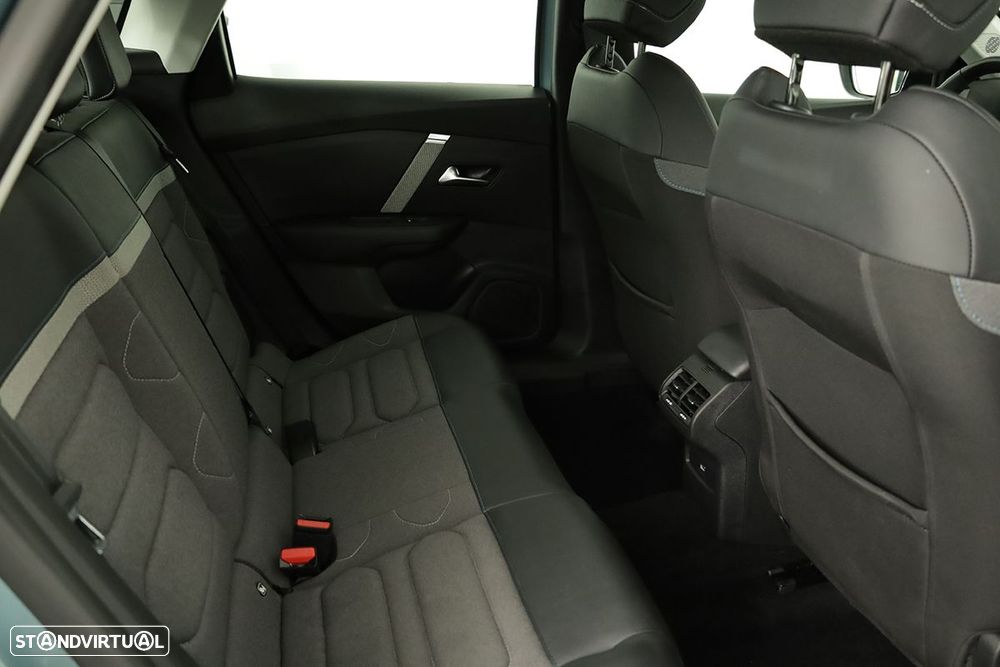 Citroën C4 1.2 PureTech Plus EAT8 - 43