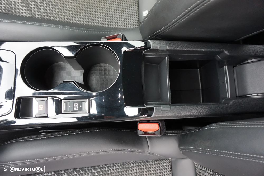 Peugeot 2008 1.5 BlueHDi GT Line EAT8 - 31