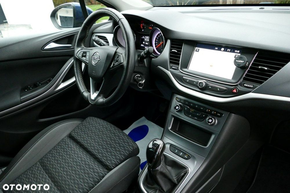 Opel Astra 1.5 D Start/Stop 120 Jahre - 24