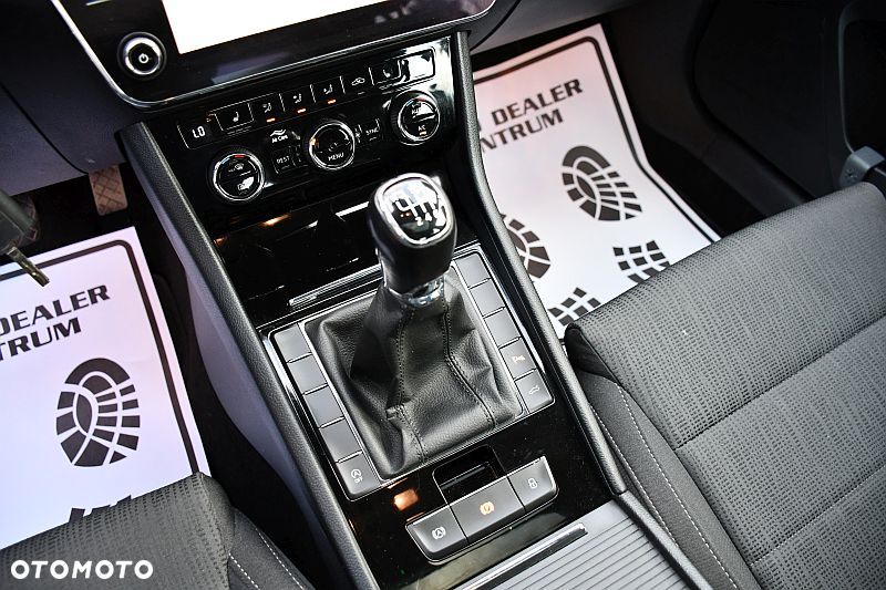 Skoda Superb 1.5 TSI ACT Style - 15