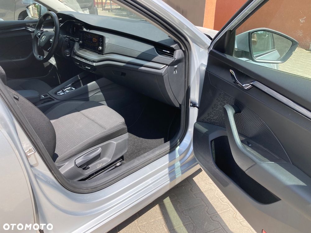 Skoda Octavia 2.0 TDI DSG Selection - 15