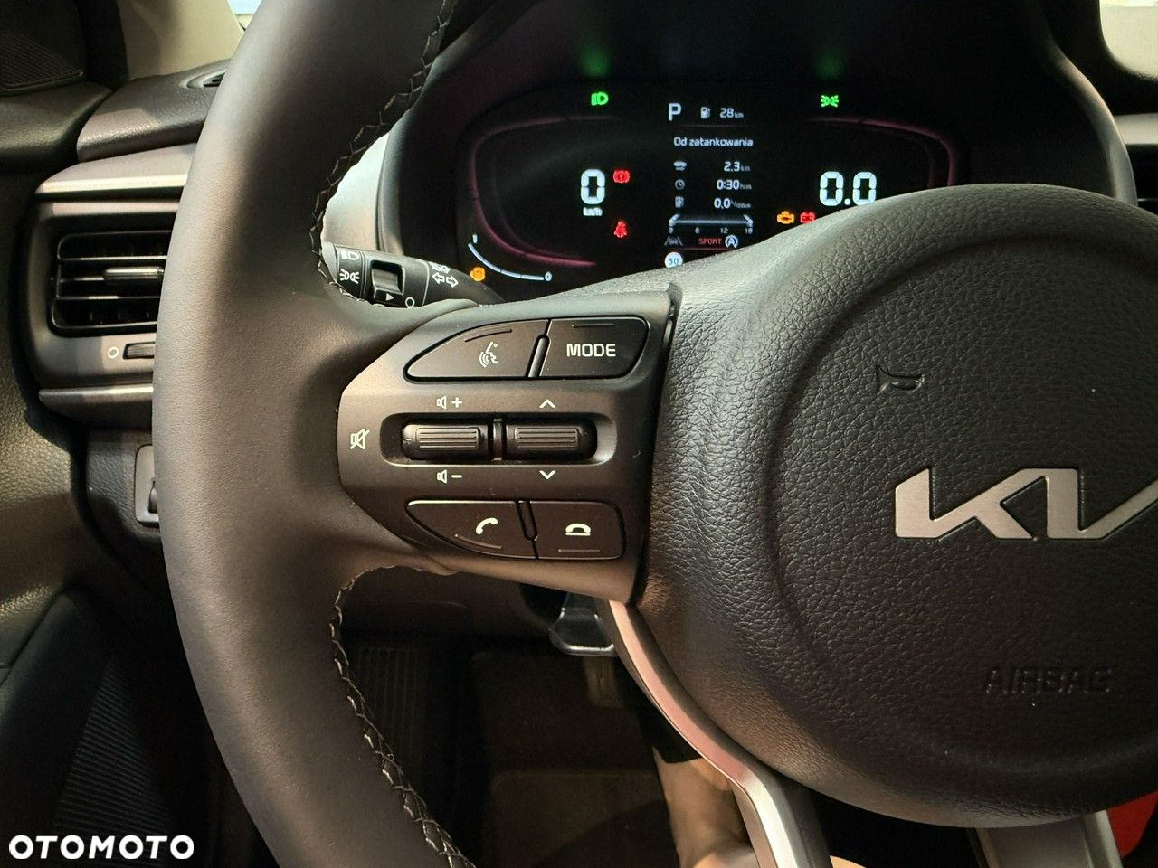 Kia Stonic - 15