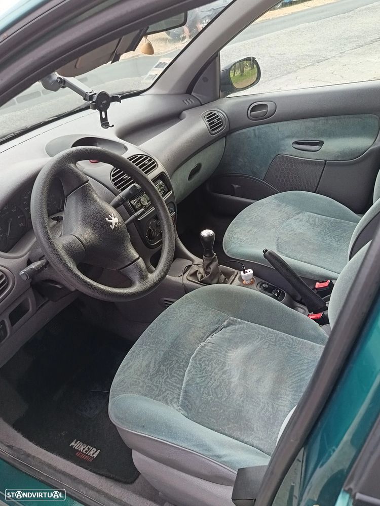 Peugeot 206 1.1 XR - 13