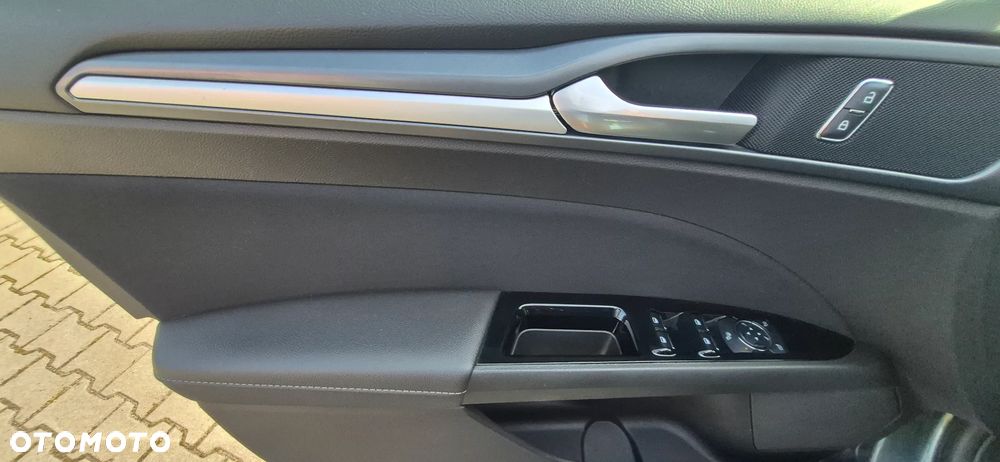 Ford Mondeo - 19