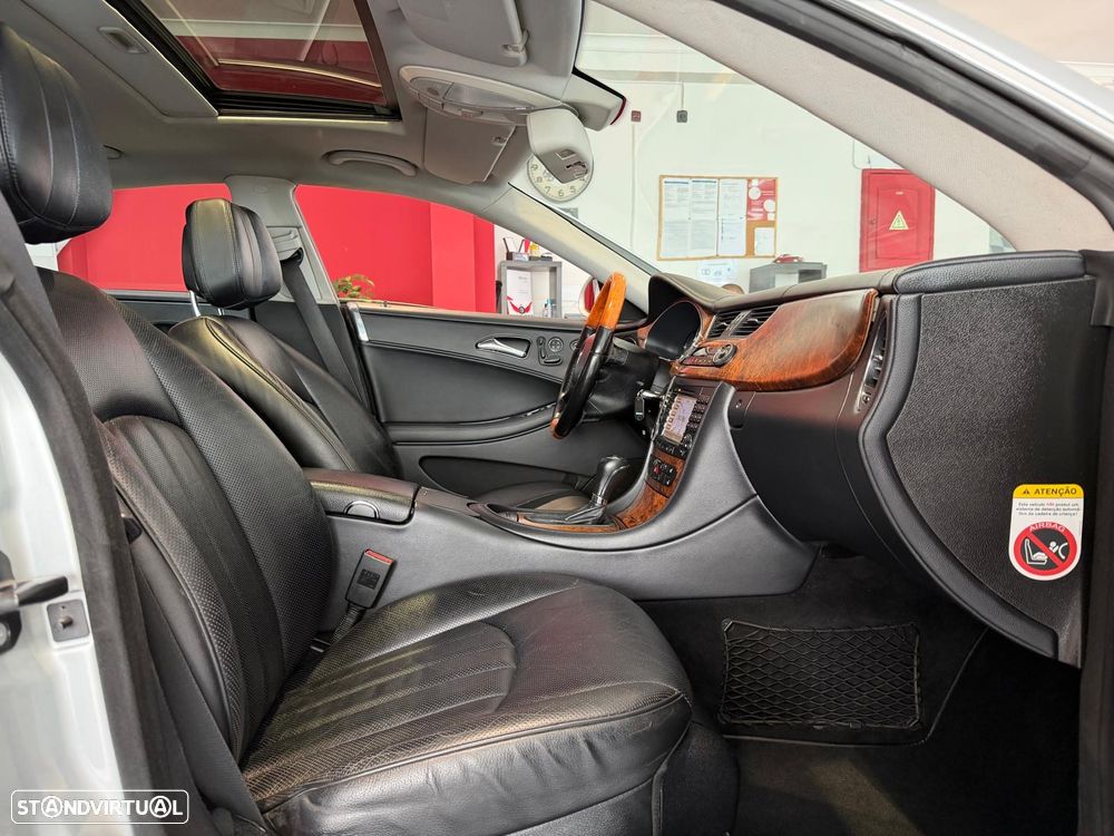 Mercedes-Benz CLS 320 CDI - 12