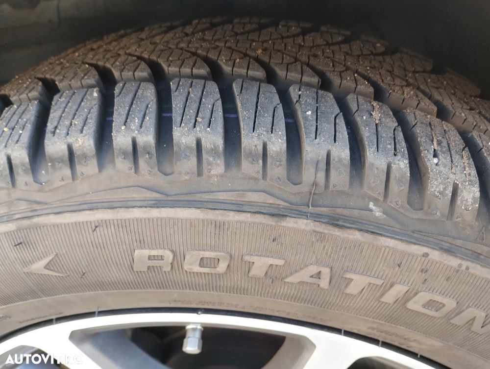 Toyota Avensis 2.0 D-4D Elegance - 17