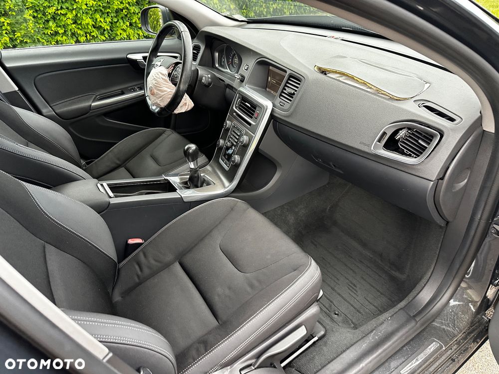 Volvo V60 - 11