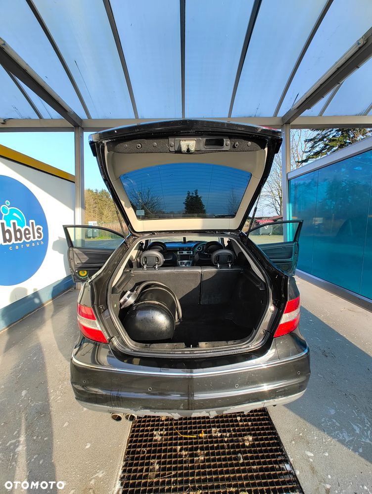 Mercedes-Benz CLC - 11