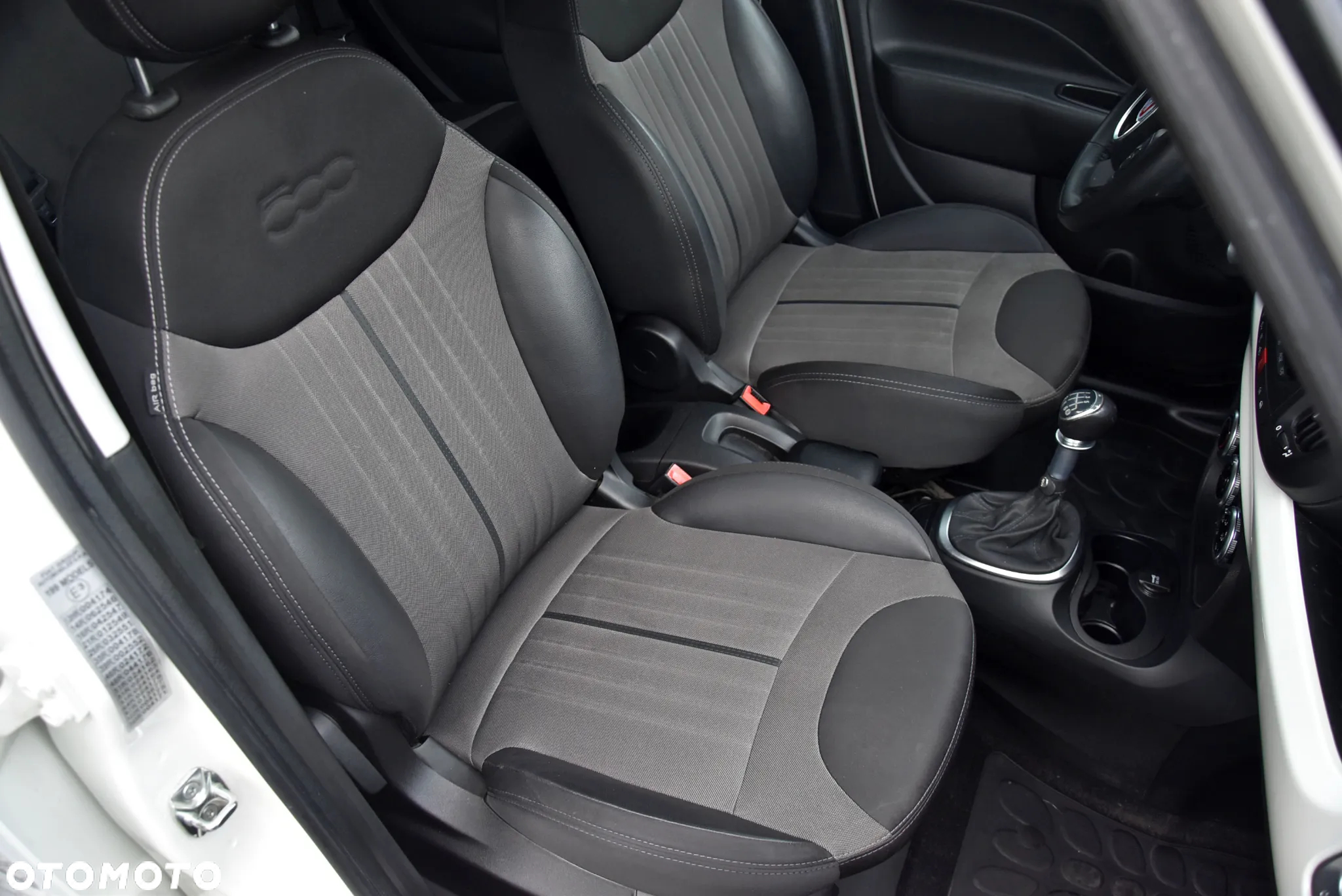 Fiat 500L 1.4 16V S-Design - 16
