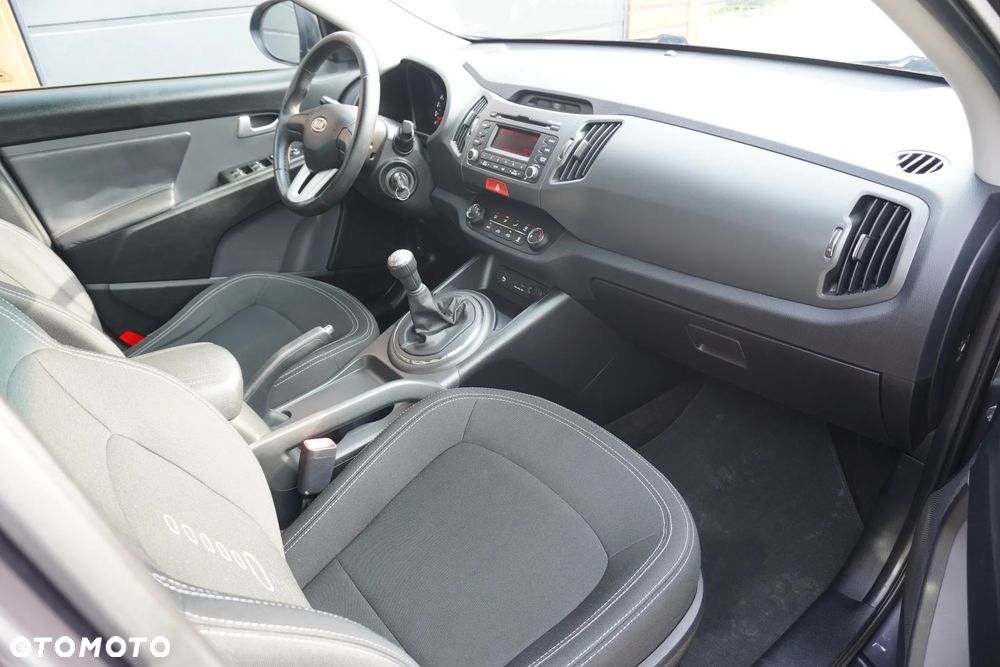 Kia Sportage 2.0 CVVT 2WD Vision - 9