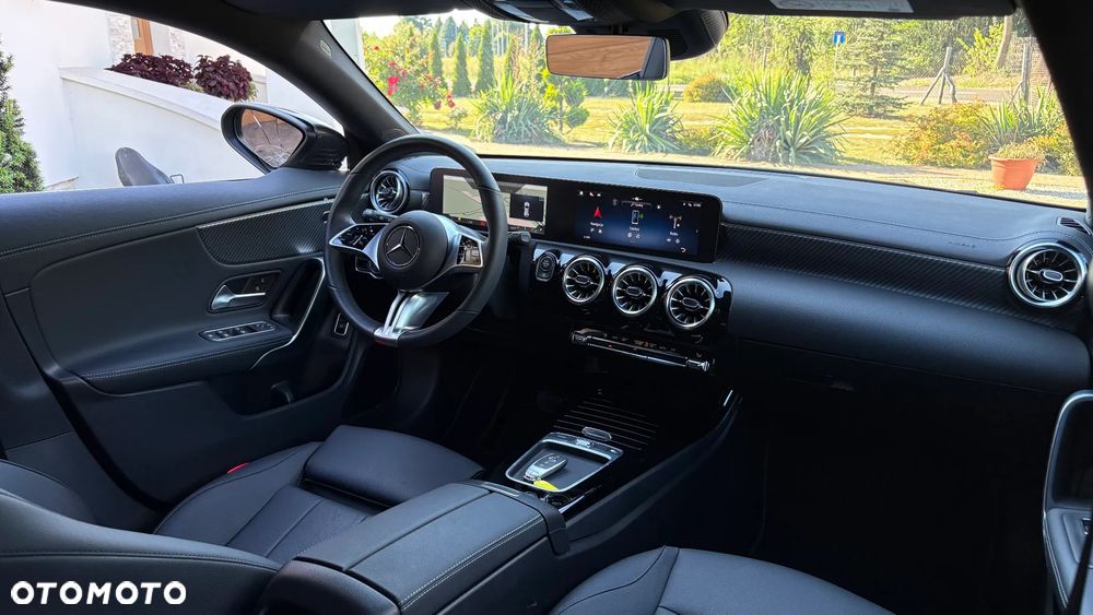 Mercedes-Benz CLA 200 d Progressive 8G-DCT - 5