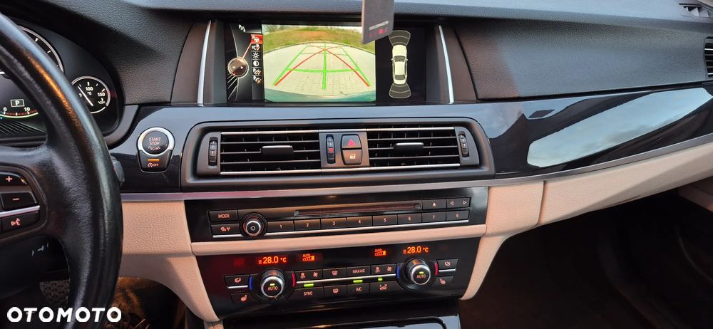 BMW Seria 5 520d - 8