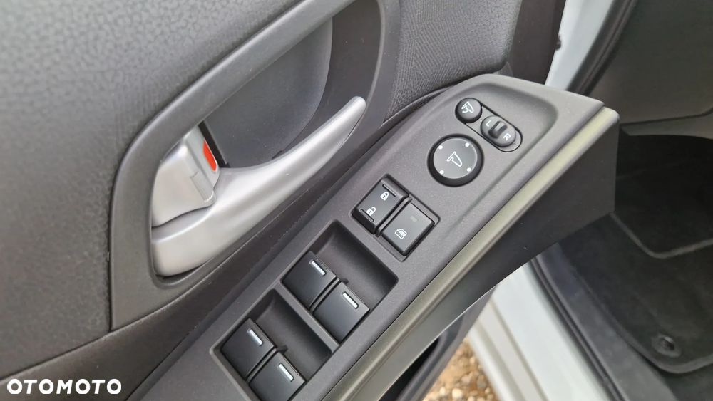 Honda Civic 1.8 i-VTEC Comfort Black Edition - 19