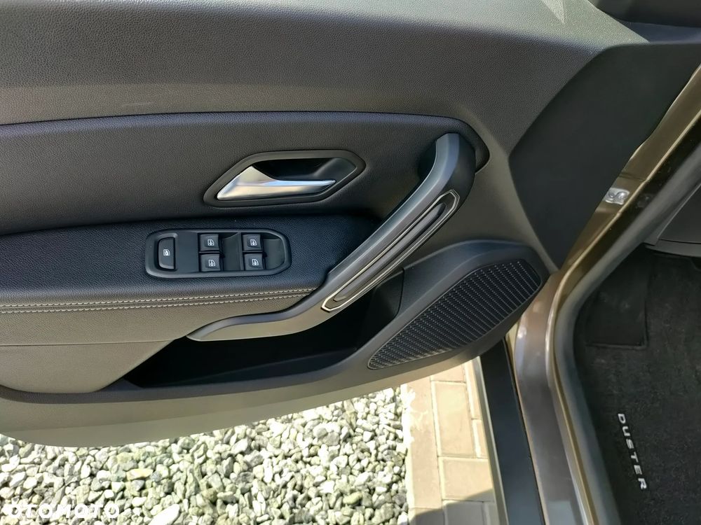 Dacia Duster 1.3 TCe Prestige+ - 11