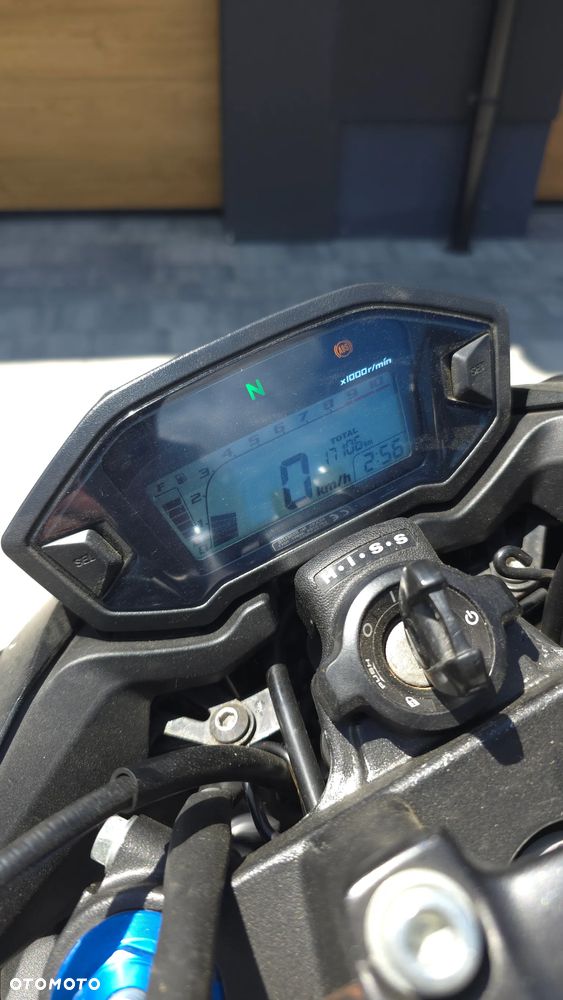 Honda CB - 11