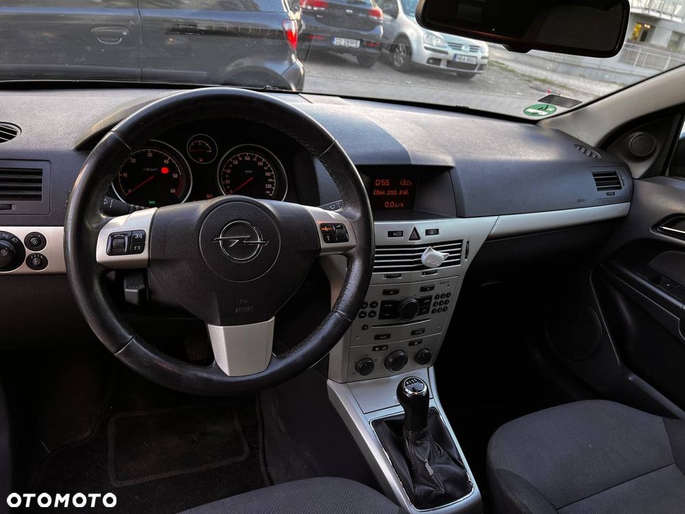 Opel Astra - 22