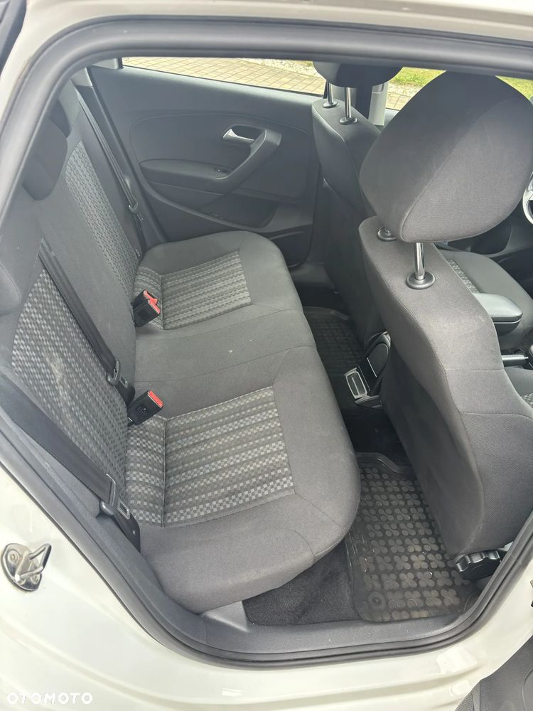Volkswagen Polo 1.0 (Blue Motion Technology) Trendline - 13